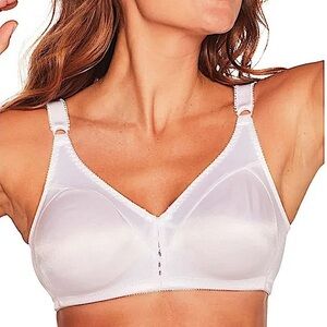Beauty by BALI No Slip Adjustable Straps Classic Support Wirefree White Bra 40C